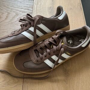 Adidas Earth Brown and White Samba Sneakers Women’s size 9